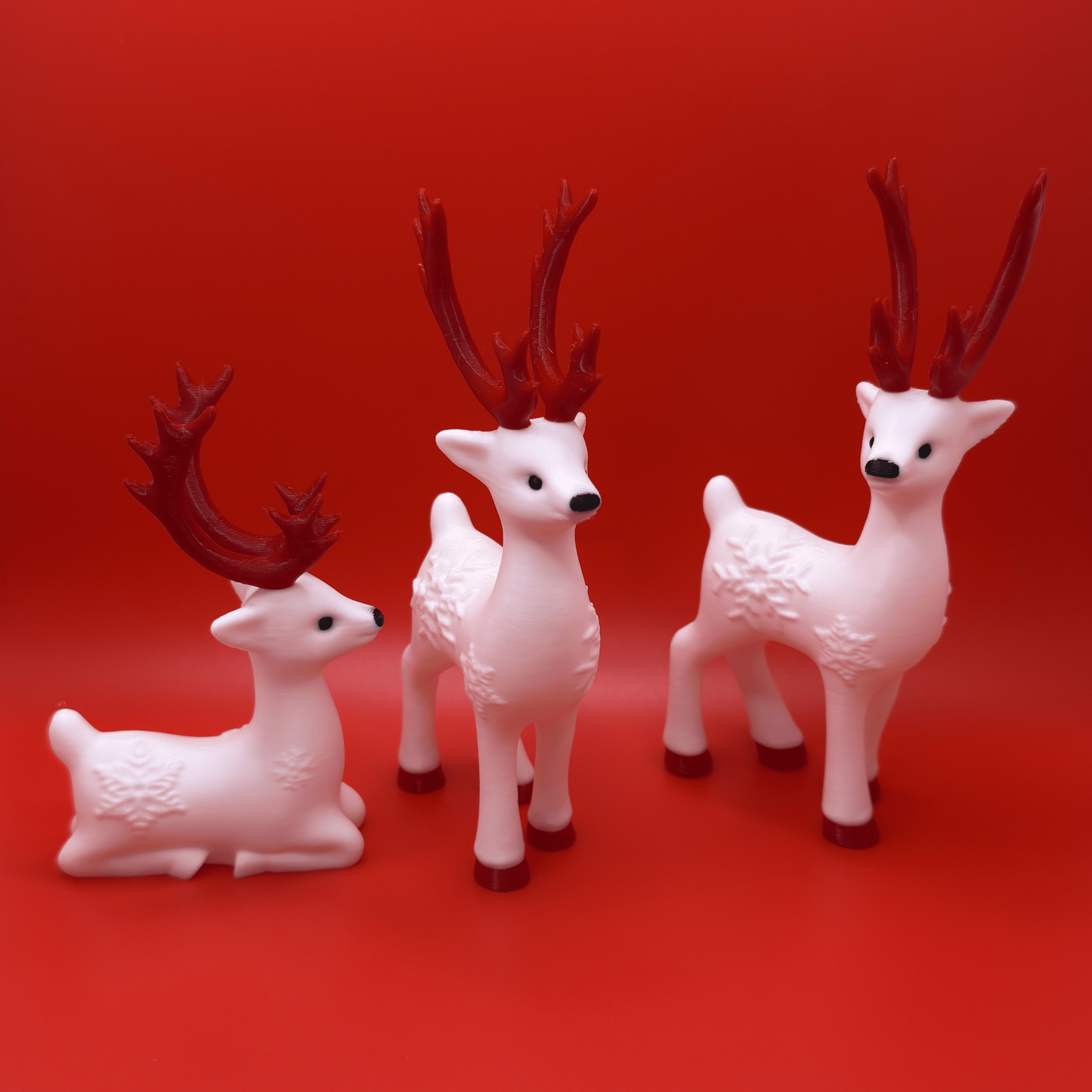 Rentier Set 3er – Weihnachtliche Deko - Snowflake Reindeer – Weihnachtsdeko Figur – Winter Tischdeko & Xmas Dekoration für Zuhause